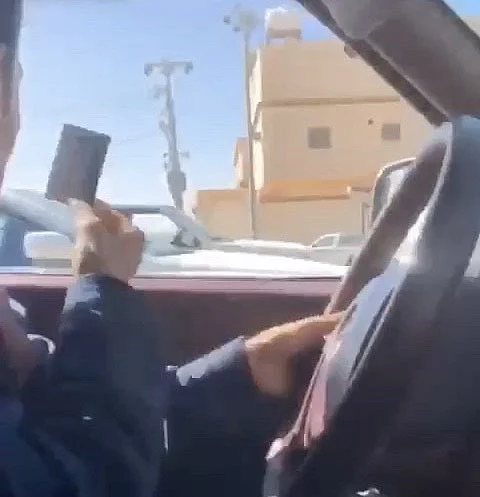 القبض على 4 شباب ضايقوا سيدة تقود مركبتها في "مهد الذهب"