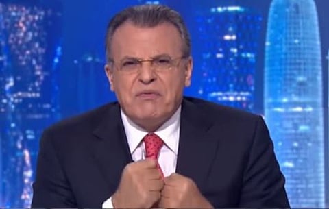 بعد أن انكشف.."جمال رأيان" يتوقف عن الكتابة في تويتر مؤقتًا
