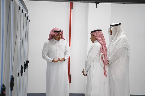 مدير جامعة جازان يدشن مركز المعلومات والبوابة المطورة
