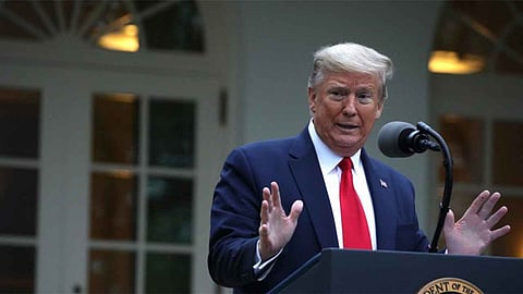 بعد يوم من انهيار الأسعار.. "ترامب" يطالب بخطة لدعم صناعة النفط