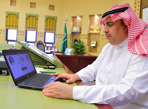 "السديري" يدشن منصة مبادرة "خيرات الرياض"