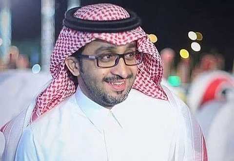 شاهد.. "العساكر" يذكِّر بصوت "ابن ماجد" مؤذن الأجيال وارتباطه بشهر الخير والعطاء