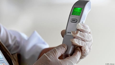 جدة.. العزل لمرتادي المراكز التجارية من تتعدى حرارتهم 38 درجة مئوية أو أكثر