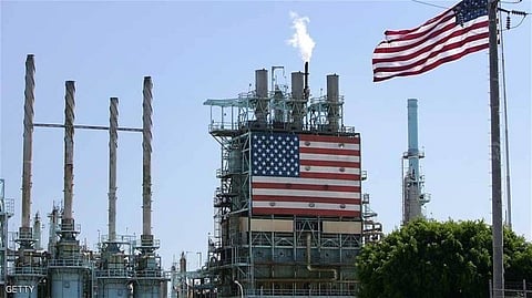 فعلها "صندوق استثماري".. الخام الأمريكي دون الـ11 دولارًا بالأسواق الآسيوية