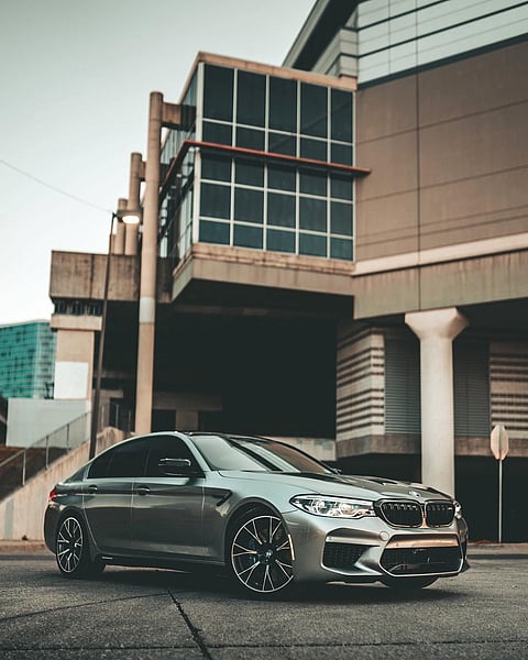 صور مسربة.. نسخة فاخرة من بي إم دبليو 5 Series بالأسواق قريبًا