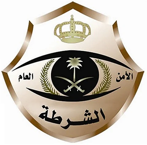 شرطة الرياض: القبض على شاب يحمل سلاحًا رشاشًا داخل مركبة ويتباهى به