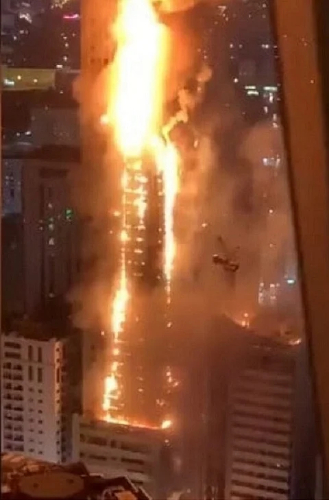 بالفيديو.. حريق في برج سكني بالإمارات وإصابة 7 أشخاص