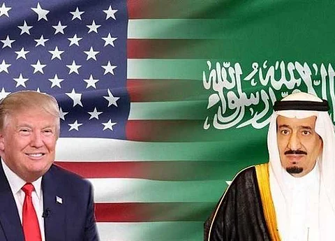 خادم الحرمين في اتصال هاتفي مع "ترامب": نسعى لحل سياسي شامل باليمن.. ووقف إطلاق النار يدعم جهود المبعوث الأممي
