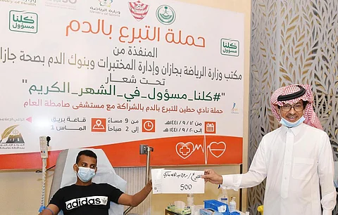 بعد 9 أيام من الإقبال.. شاهد ختام حملة التبرع بالدم بصامطة يكلل بالنجاح