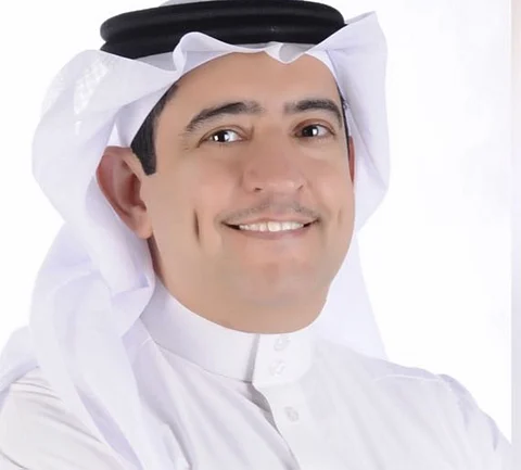 الملا لـ"سبق": استمرار التعليم عن بعد خلال الفصل الأول القادم قرار صحي