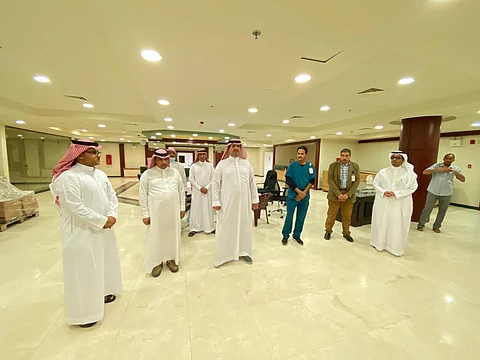 5 أعوام ولم يفتتح.. شاهد محافظ بلقرن يتفقد مستشفى العلايا الجديد للمرة السادسة