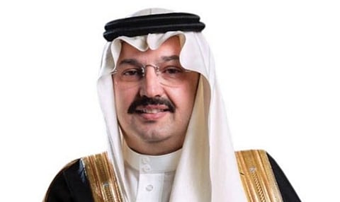 أمير عسير يوجه بالتحقيق في فاجعة "طفلة الحرجة" ونقل أسرتها لمنزل لائق.. حتى تتجلى الحقيقة كاملة