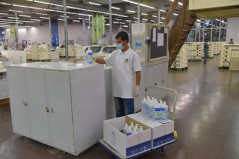 "خطة العودة الآمنة" لمنسوبي "مجمع فهد للمصحف" تتواصل.. والنسب التزام