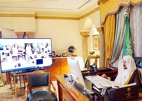 "الشورى" يطالب بشكل عاجل نقل المركز الرئيسي للخطوط السعودية إلى الرياض