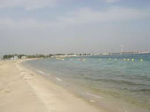 يقتل ابنته بطلقتين في الرأس.. ويؤكد: "قتلت الشيطان".. هنا قصة شاطئ نصف القمر قبل 12 عامًا