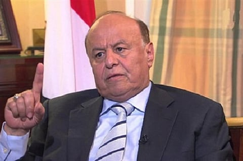 "هادي" يجدّد تمسكه بخيارات السلام لحقن دماء اليمنيين