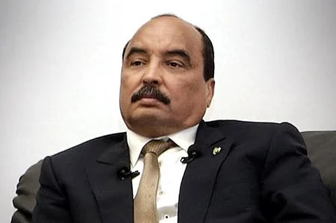 موريتانيا.. الرئيس السابق مهدد بتهمة الخيانة العظمى لمنحه جزيرة لـ" حمد بن خليفة "