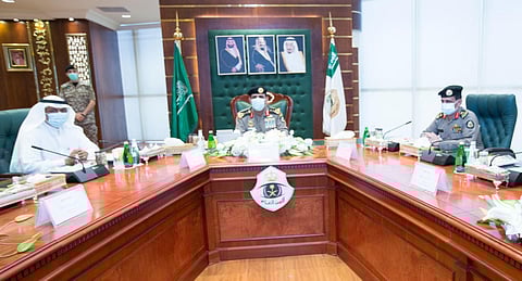 مدير الأمن العام يترأس اجتماع "لجنة الحج المشتركة"