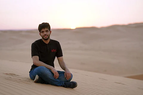 كنوز بجوفه.. وثائقي يغوص في أقصى الربع الخالي.. واحة وإبل وروايات