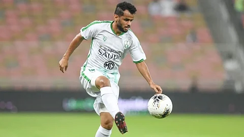 الأهلي يغلق مفاوضات التجديد مع عبدالفتاح.. واللاعب في طريقه إلى النصر