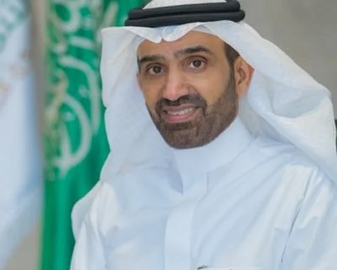 "الراجحي" يعتمد عقوبات مخالفة نظام التأمين ضد "التعطل عن العمل"