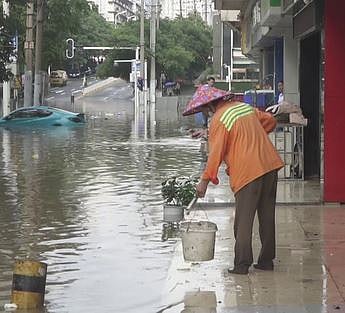 اليابان .. فيضانات عارمة تضرب شمال شرقي البلاد
