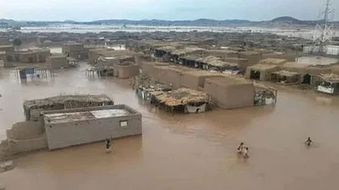 سيول السودان تقتل 10 أشخاص وتدمر 3.380 منزلاً