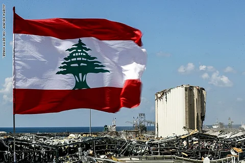 "شيكات على بياض" و"حزب لات" متربص للخطف.. لبنان "فساد يخشاه المانحون"