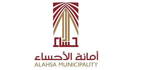 "أمانة الأحساء" تنجز 42 % من مشروع تطوير محور وسط الهفوف التاريخي
