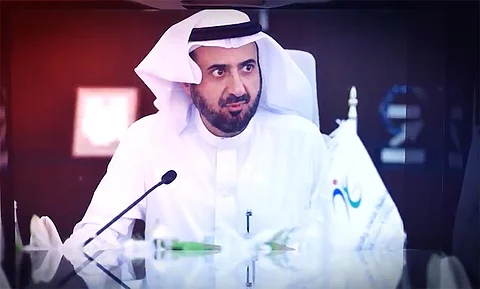 وزير الصحة: التعليم عن بُعد سيُمدّد في حال عدم توفر لقاح