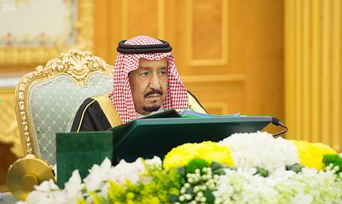 بأمر الملك.. إحالة مسؤول إلى التقاعد وإعفاء مسؤولين بسبب تعديات على أراضي البحر الأحمر