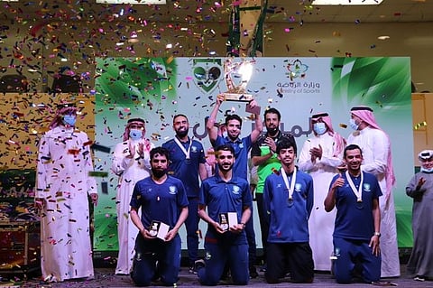 بعد إسقاطه للاتحاد .. الأهلي يتوج بلقب الدوري الممتاز لكرة الطاولة