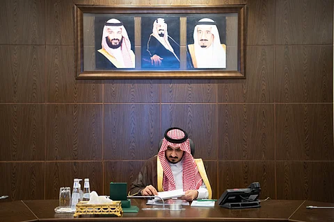 نائب أمير مكة يطلع على آخر مستجدات التوسعة السعودية الثالثة بالمسجد الحرام