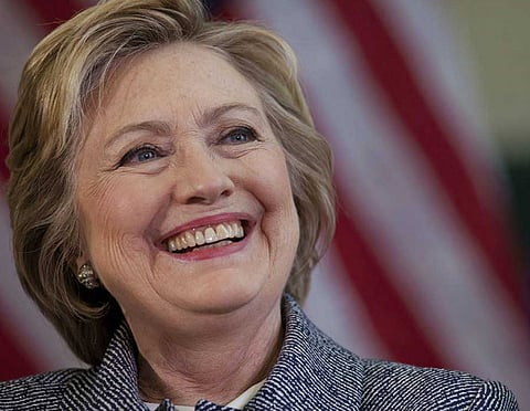 هيلاري كلينتون تنصح "بايدن": لا تُقِر بالهزيمة أمام "ترامب"