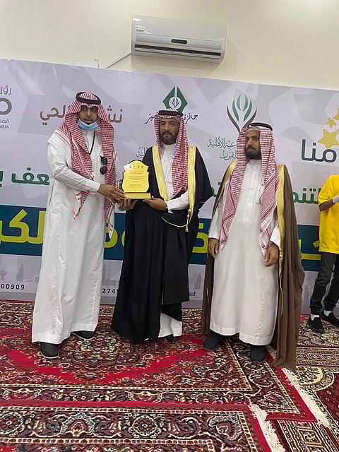 رئيس مركز شعف بلقرن يرعى حفل جائزة التميز في نسختها الثامنة