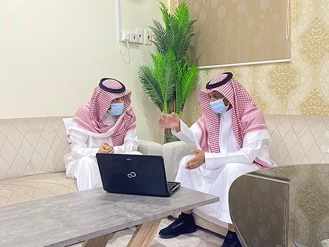 مدارس الأفلاج تنهي إسناد جداول مواد المعلمين وتسكين الطلاب فصولهم