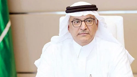 نائب وزير التعليم يبحث مع رؤساء الجامعات الجاهزية للعام الجامعي