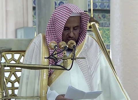 إمام المسجد النبوي يقدّم وصايا من وحي حديث "اتق الله حيثما كنت"