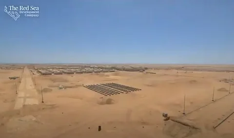 مشروع البحر الأحمر: أنهينا تركيب 1773 كابينة بالقرية السكنية العمالية