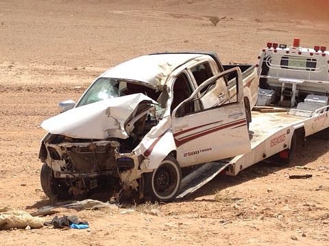 على طريق "الحريق" بشقراء حدث ولا حرج.. إبل سائبة وحوادث قاتلة!
