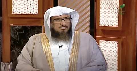 هل يجوز التصدق والدعاء للمنتحر؟ هنا إجابة شافية لـ"الماجد"