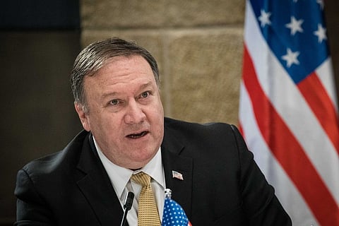 واشنطن تُعيد جميع عقوبات إيران.. وتحذّر من "عدم التنفيذ"