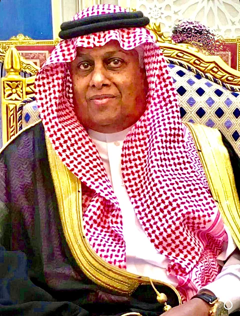 أمير الفوج الثاني بالحرس الوطني يهنئ القيادة الرشيدة باليوم الوطني الـ90