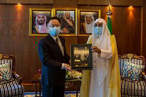 سفير الصين بالمملكة: الملك سلمان وولي عهده وضعا سلامة الناس وصحتهم من الأولويات