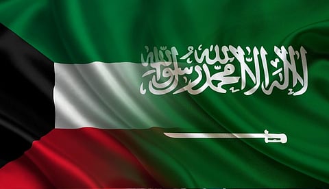 الكويت والسعودية قيادة وحكومة وشعبًا: قلب واحد