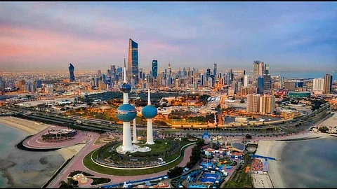 الكويت: تعطيل الوزارات والجهات الحكومية 3 أيام.. وعودة الدوام الرسمي الأحد
