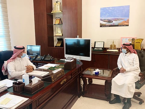 محافظ خميس مشيط يستعرض مع "العلياني" التعاون في قضايا حقوق الإنسان