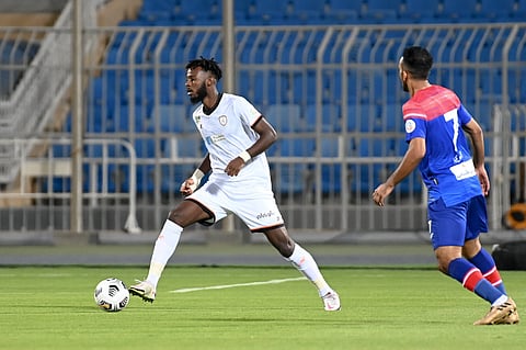 الشباب: الإصابة تبعد "تمبكتي" عن الملاعب لـ14 يومًا