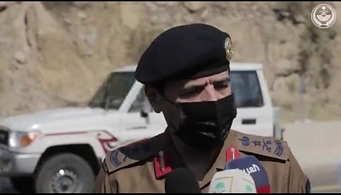 فيديو .. "العمرو" ينقل تحيات وزير الداخلية للمشاركين في إخماد حريق تنومة