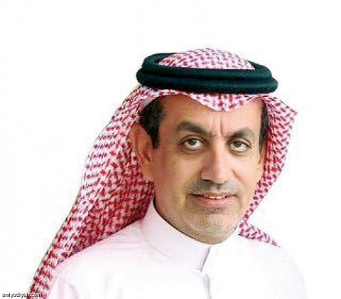 "البلوي" يتوّج الفائزين بجوائز مسابقة المعلقين